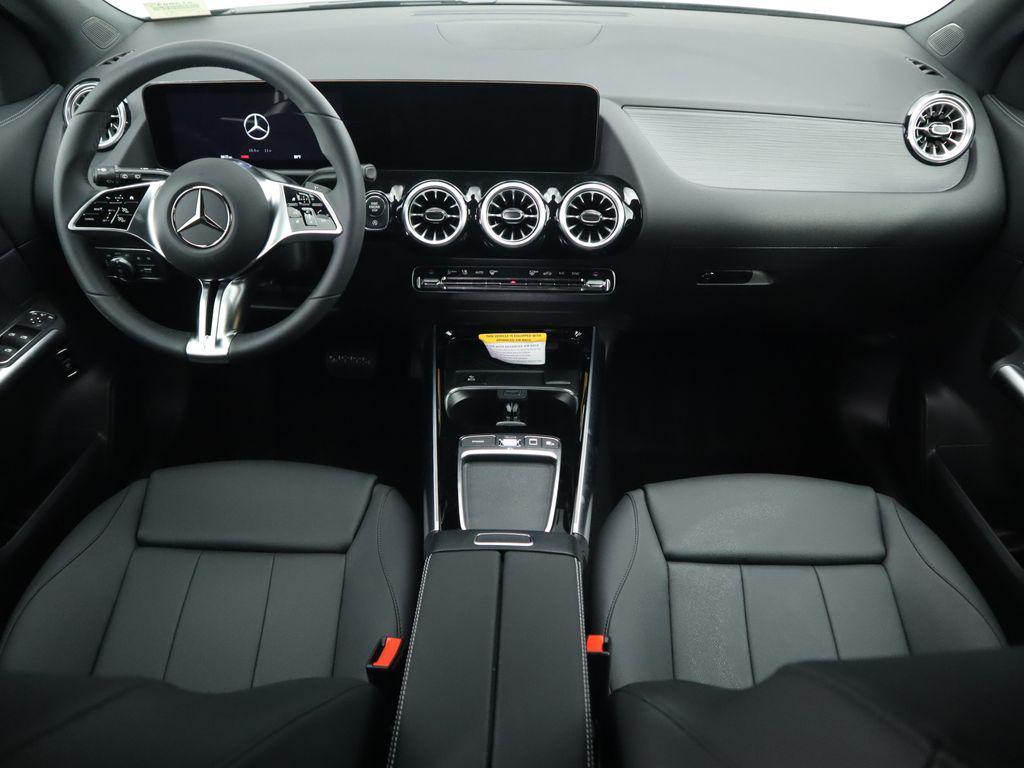 used 2025 Mercedes-Benz GLA 250 car, priced at $33,151