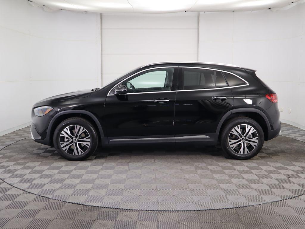 used 2025 Mercedes-Benz GLA 250 car, priced at $33,151