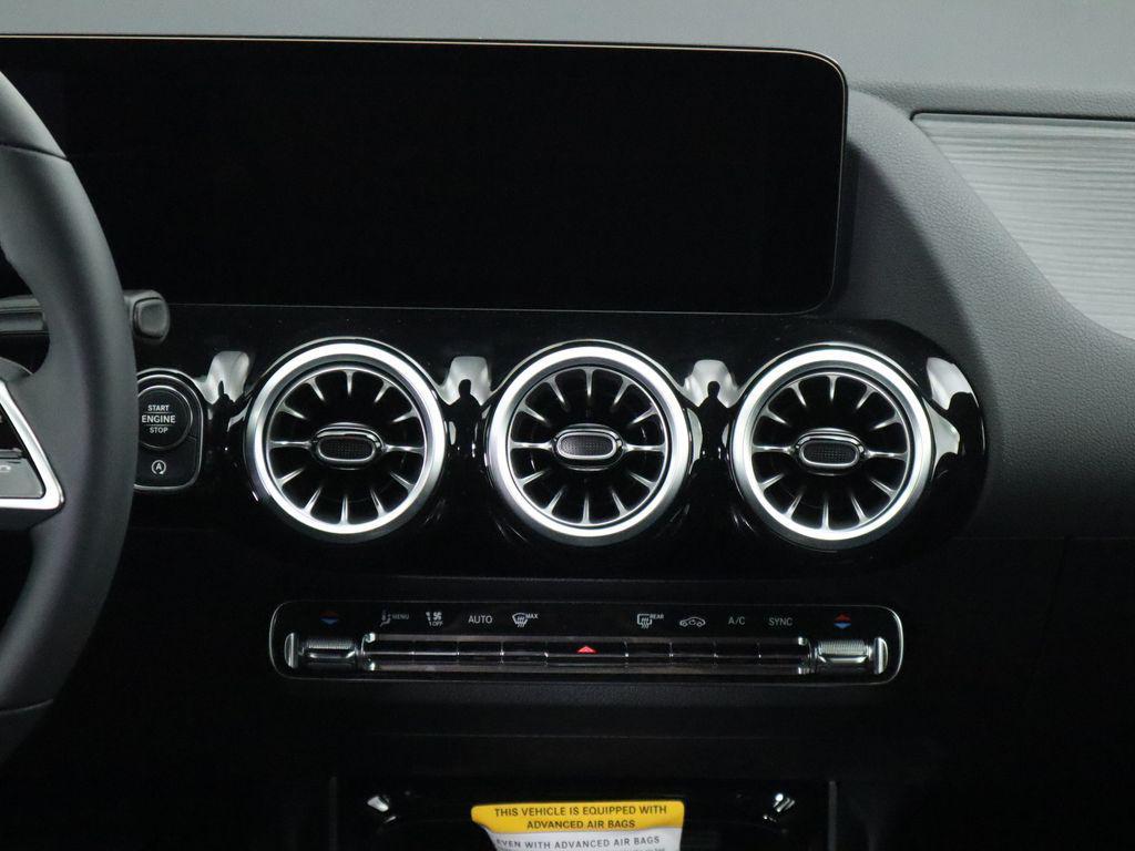 used 2025 Mercedes-Benz GLA 250 car, priced at $33,151