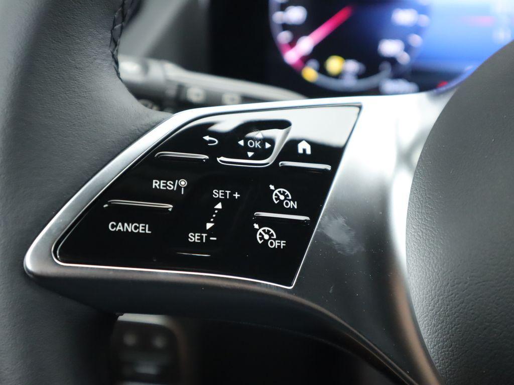 used 2025 Mercedes-Benz GLA 250 car, priced at $33,151