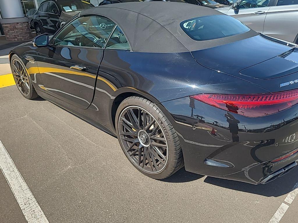 used 2022 Mercedes-Benz AMG SL 55 car, priced at $91,902