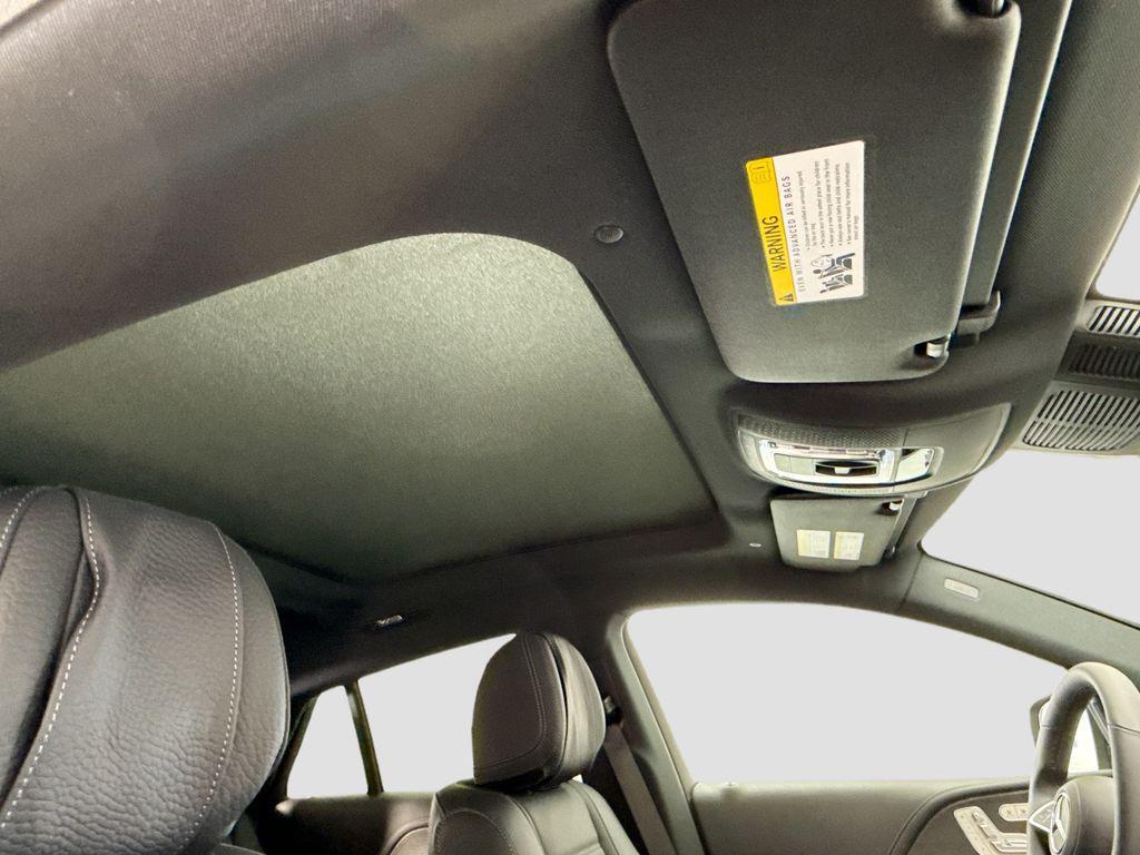 new 2026 Mercedes-Benz GLE 450 car, priced at $92,280