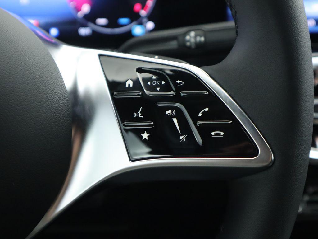 used 2025 Mercedes-Benz GLA 250 car, priced at $34,682