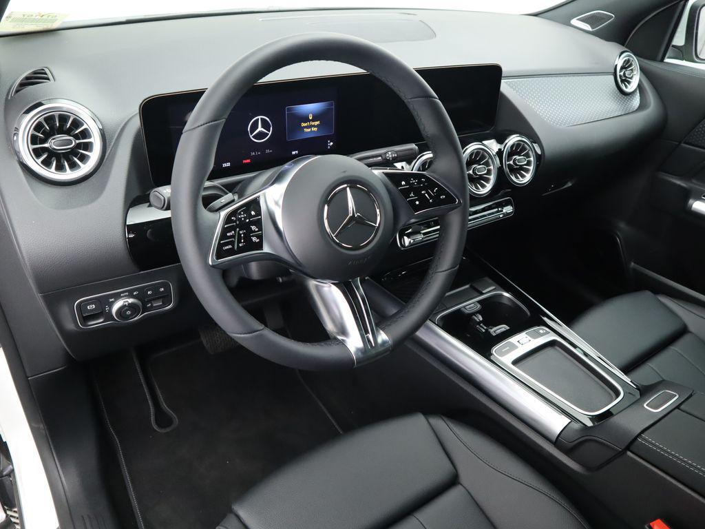 used 2025 Mercedes-Benz GLA 250 car, priced at $34,682