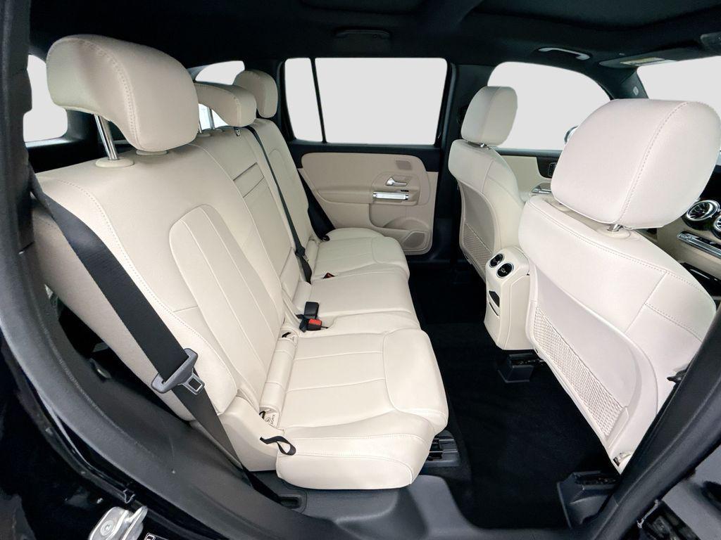 new 2026 Mercedes-Benz GLB 250 car, priced at $53,157
