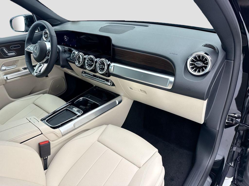 new 2026 Mercedes-Benz GLB 250 car, priced at $53,157
