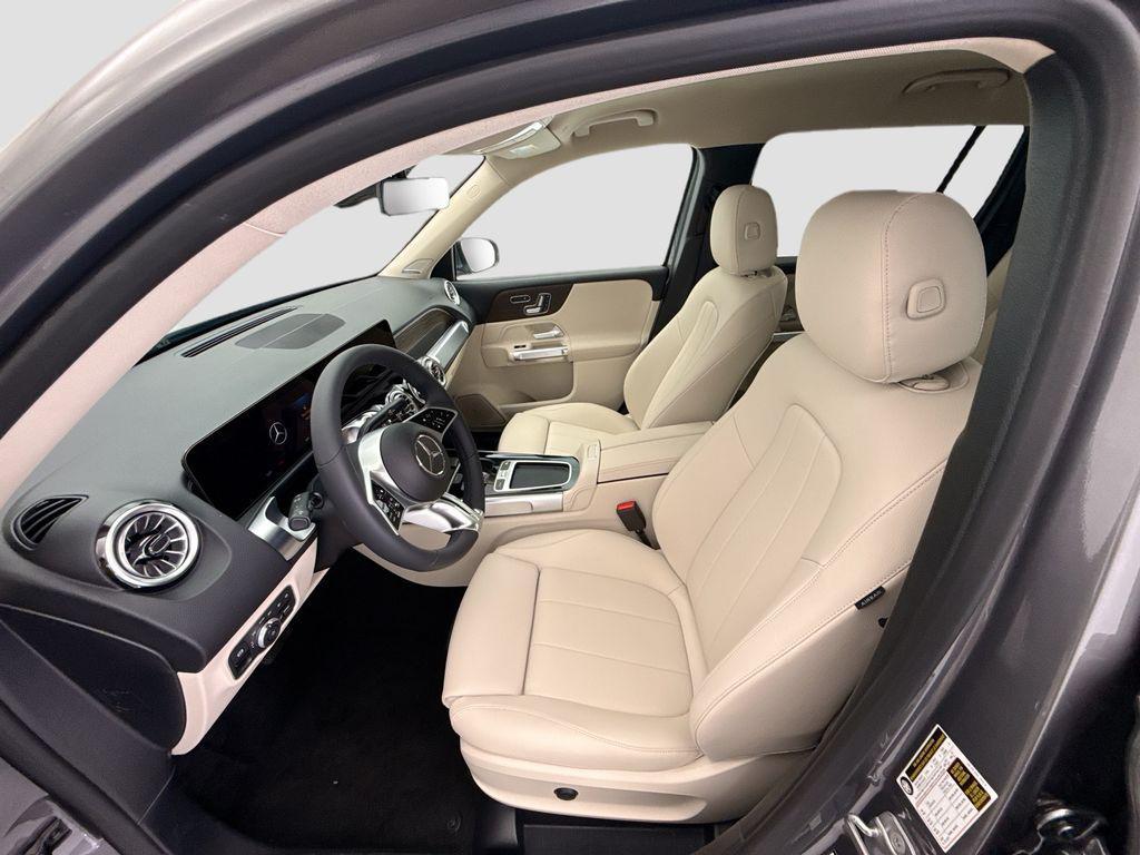 new 2026 Mercedes-Benz GLB 250 car, priced at $53,795