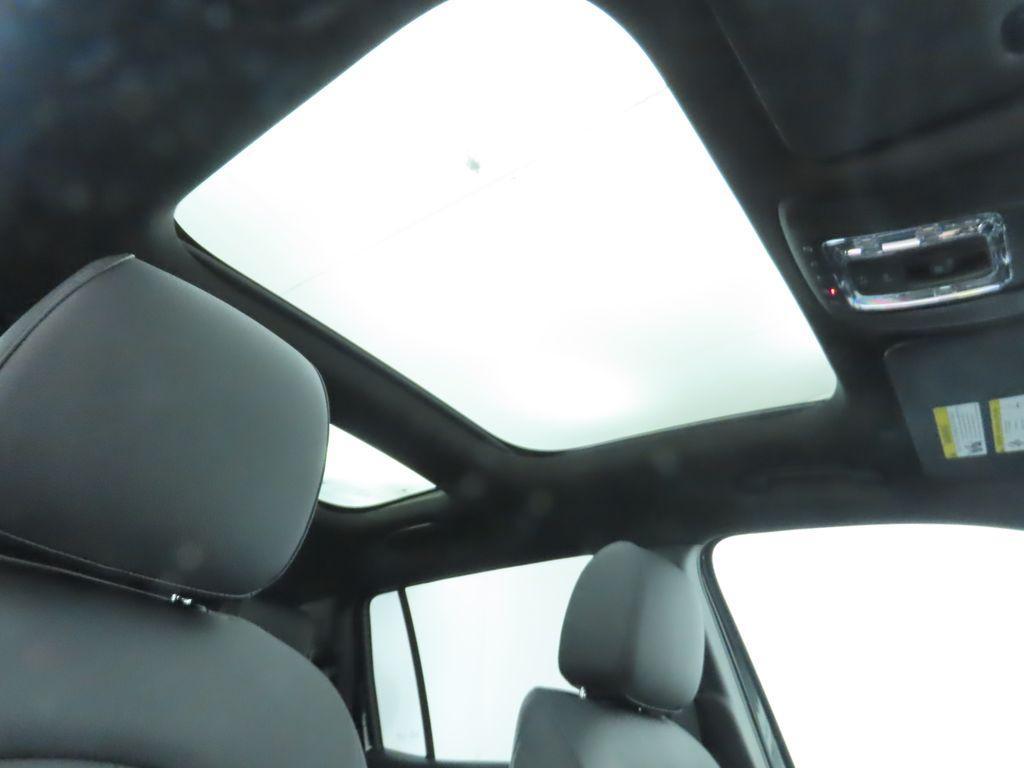 used 2025 Mercedes-Benz GLB 250 car, priced at $40,908