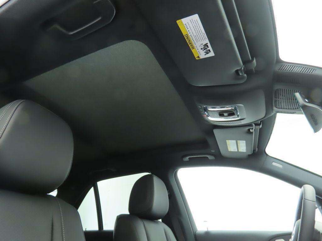 new 2026 Mercedes-Benz GLE 350 car, priced at $68,915