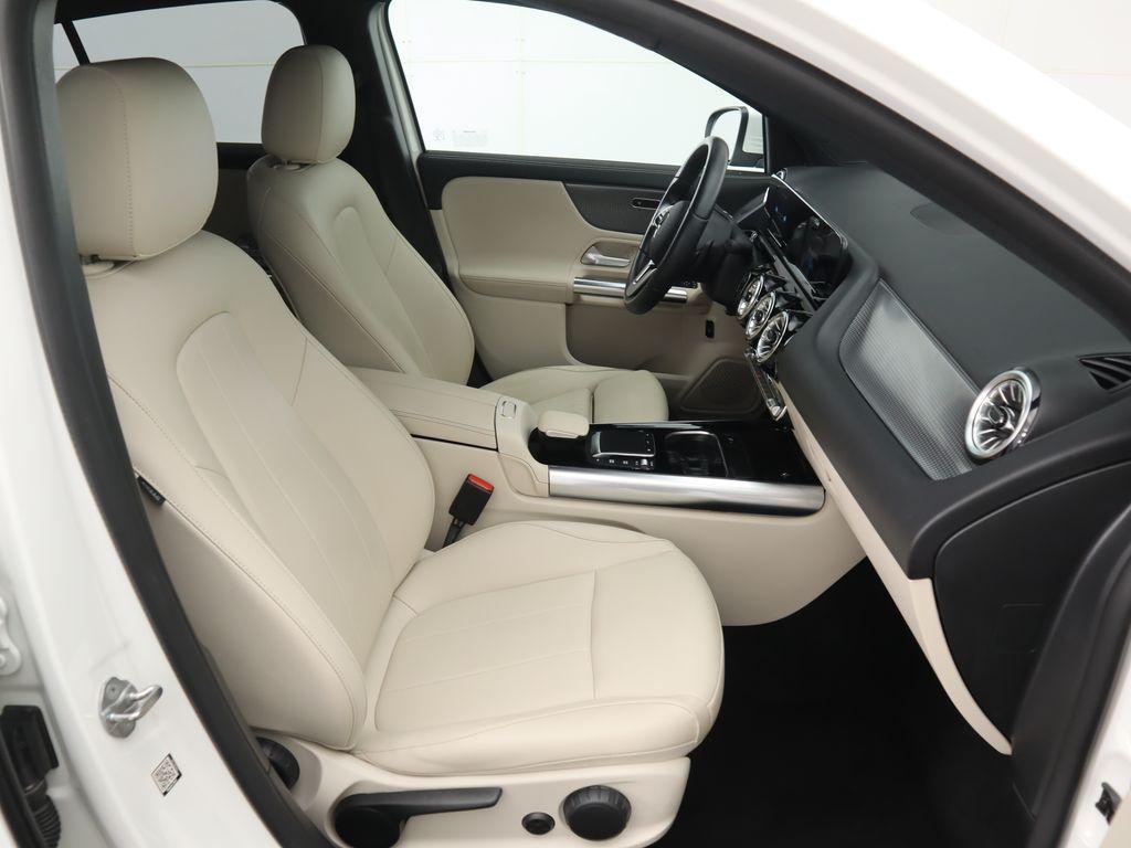 used 2022 Mercedes-Benz GLA 250 car, priced at $25,949