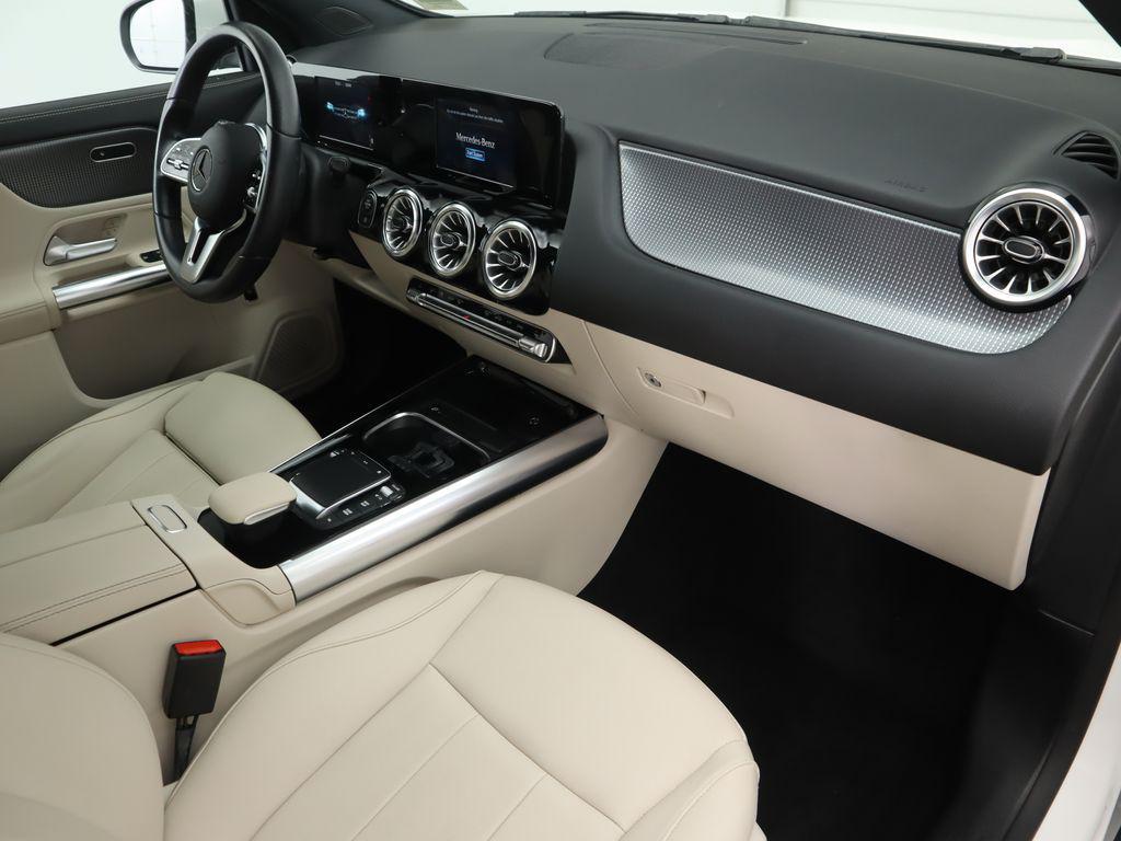 used 2022 Mercedes-Benz GLA 250 car, priced at $25,949