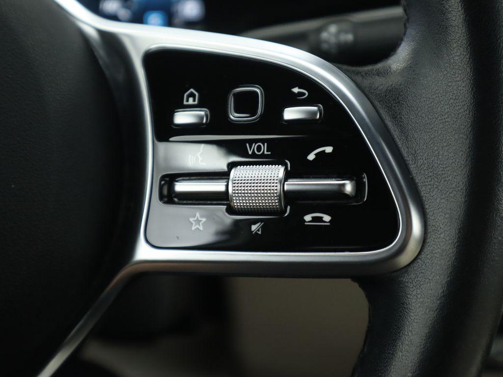 used 2022 Mercedes-Benz GLA 250 car, priced at $25,949