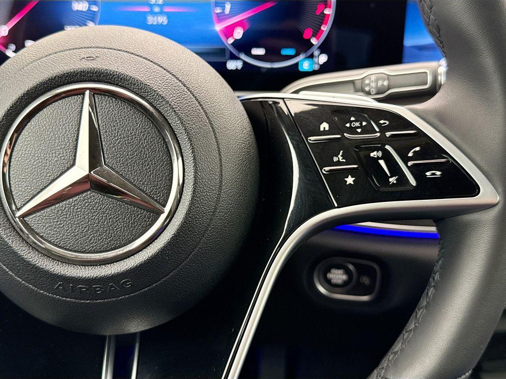 used 2025 Mercedes-Benz GLE 450 car, priced at $73,713