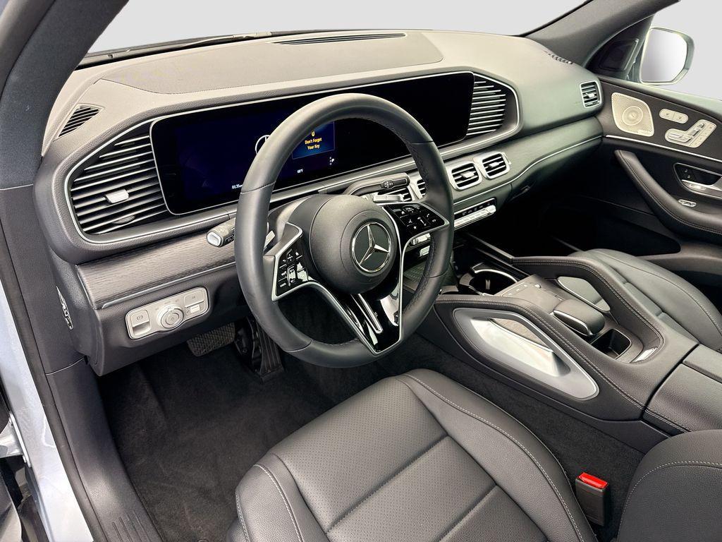 used 2025 Mercedes-Benz GLE 450 car, priced at $73,713