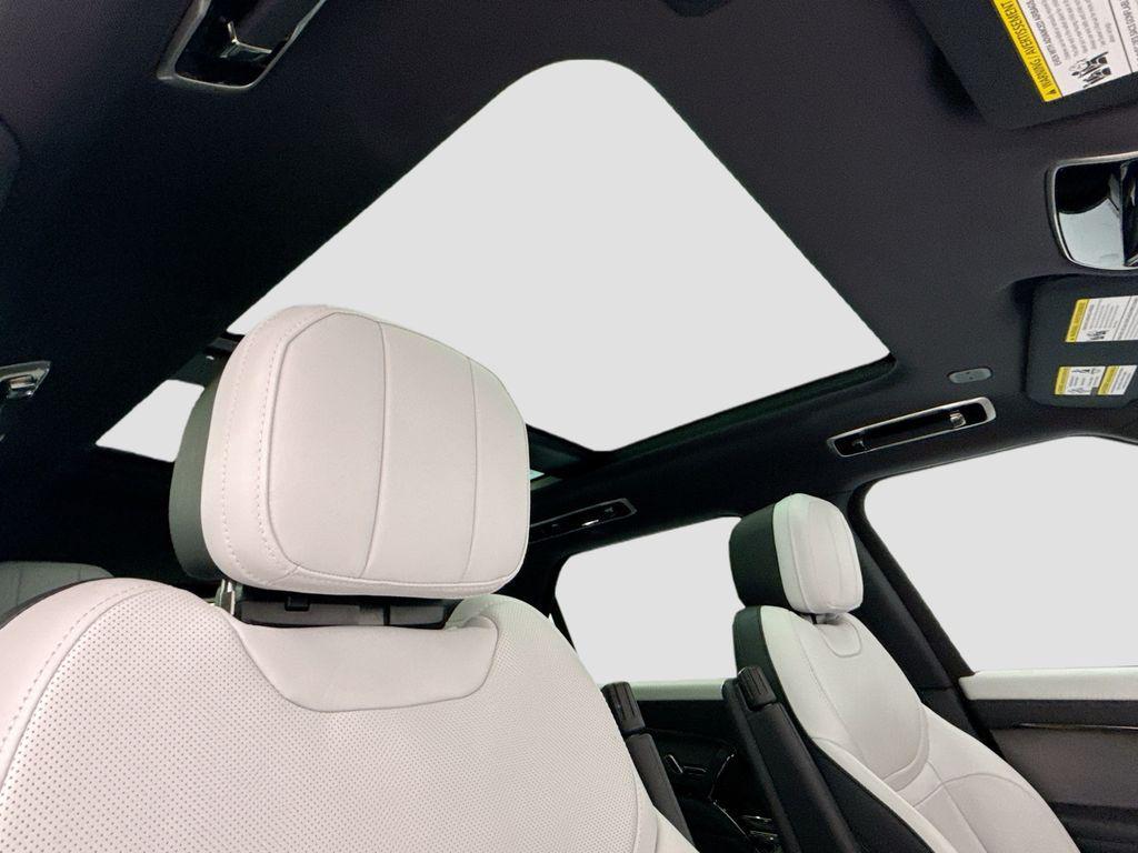 used 2023 Land Rover Range Rover Sport car, priced at $73,634