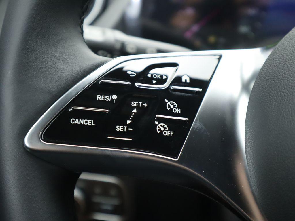 used 2025 Mercedes-Benz GLA 250 car, priced at $29,590