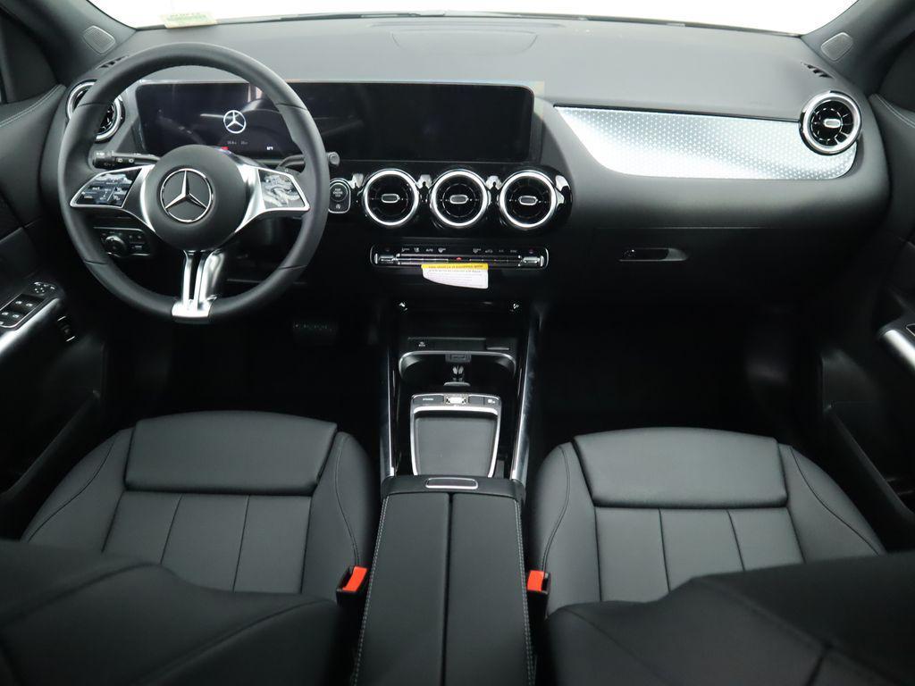 used 2025 Mercedes-Benz GLA 250 car, priced at $29,590