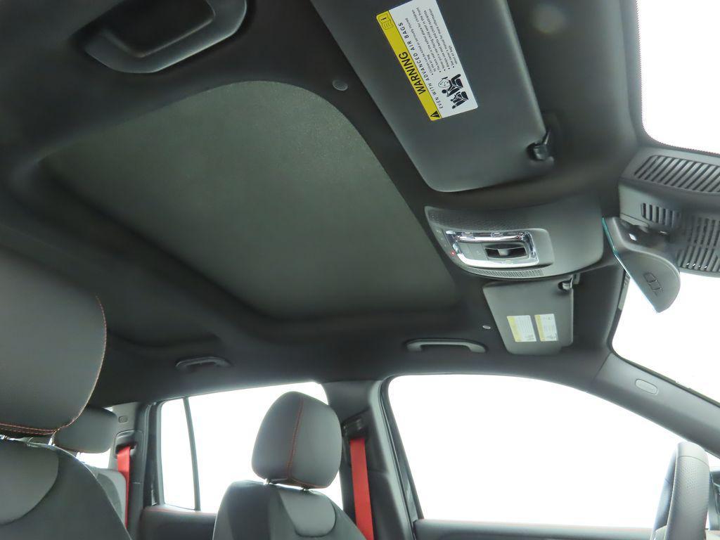 used 2025 Mercedes-Benz AMG GLB 35 car, priced at $43,323