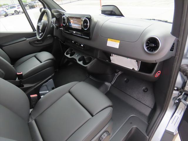 new 2025 Mercedes-Benz Sprinter 2500 car, priced at $76,316