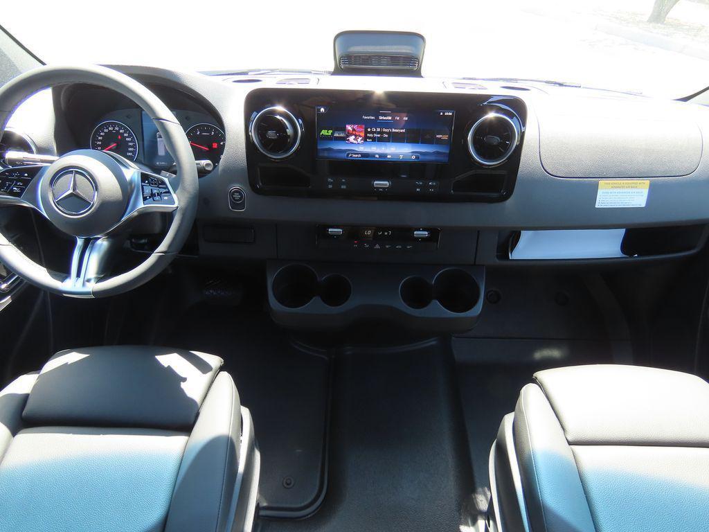 new 2025 Mercedes-Benz Sprinter 2500 car, priced at $79,298