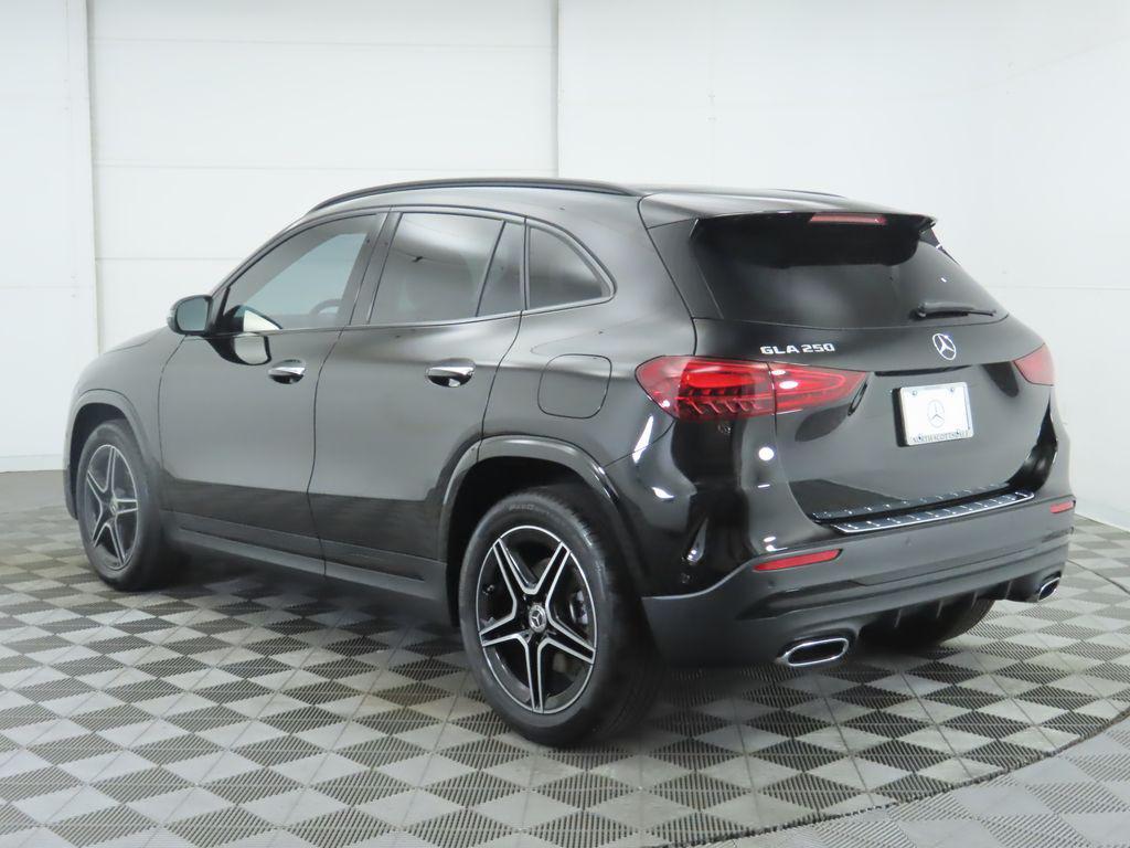 used 2025 Mercedes-Benz GLA 250 car, priced at $38,993