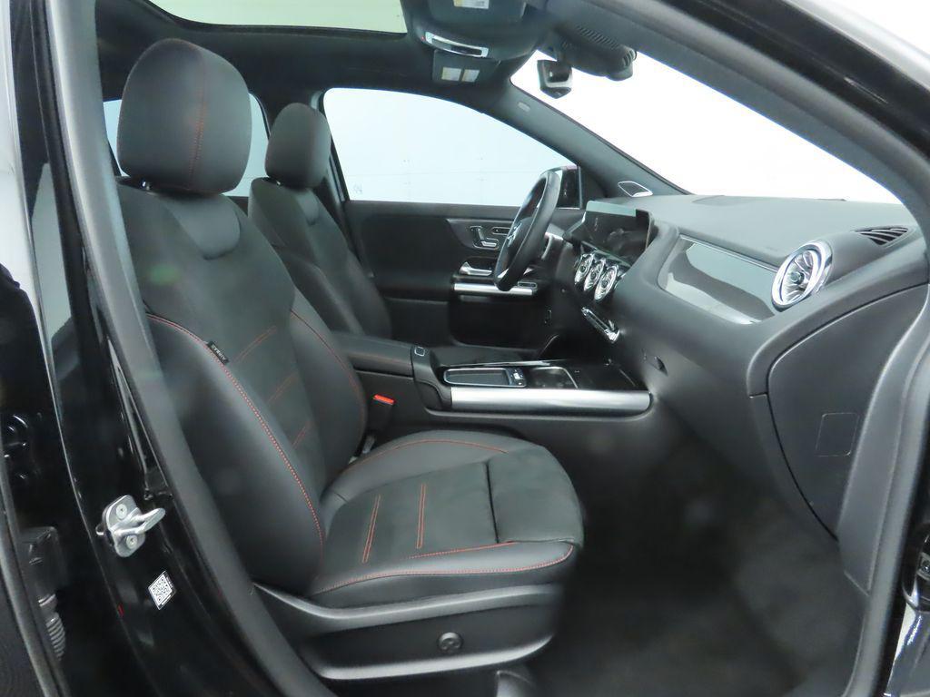 used 2025 Mercedes-Benz GLA 250 car, priced at $38,993