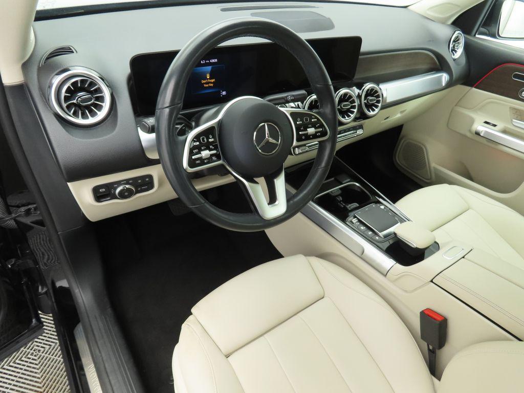 used 2023 Mercedes-Benz GLB 250 car, priced at $25,298