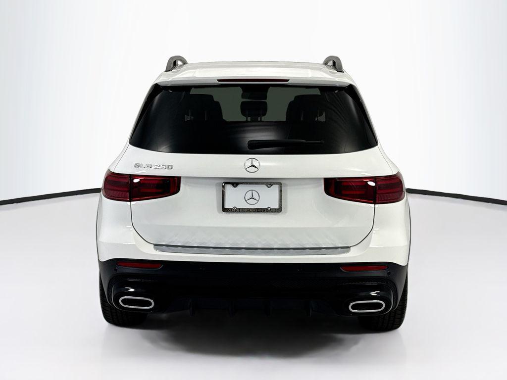 new 2026 Mercedes-Benz GLB 250 car, priced at $61,107