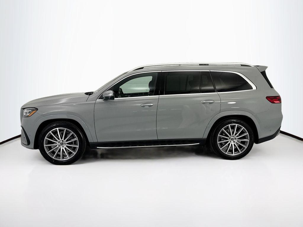 new 2026 Mercedes-Benz GLS 580 car, priced at $126,250