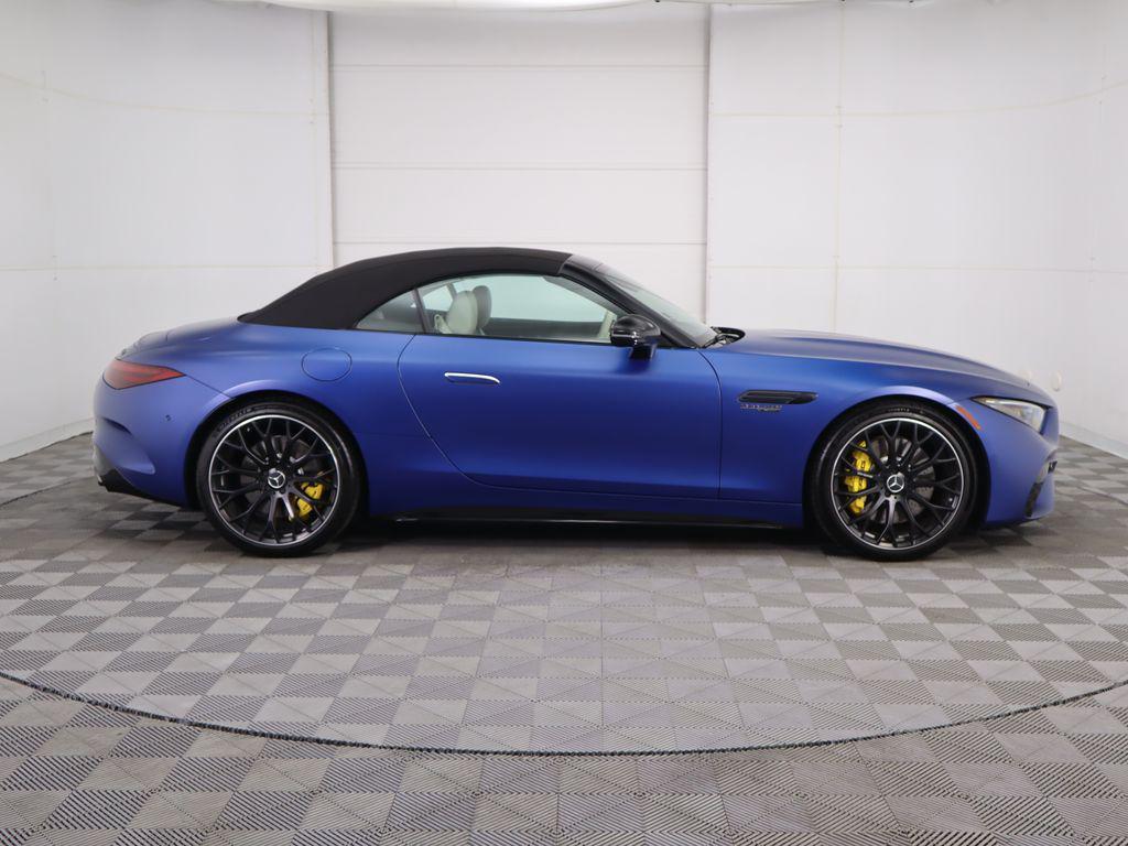 new 2025 Mercedes-Benz AMG SL 55 car, priced at $172,665