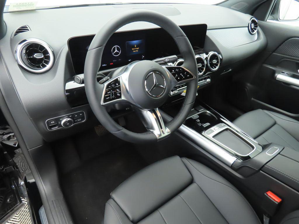 used 2025 Mercedes-Benz GLA 250 car, priced at $34,609