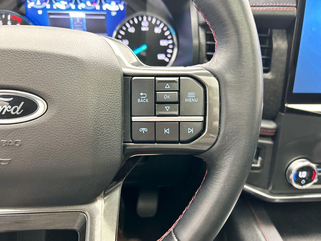 used 2022 Ford Expedition car, priced at $43,877