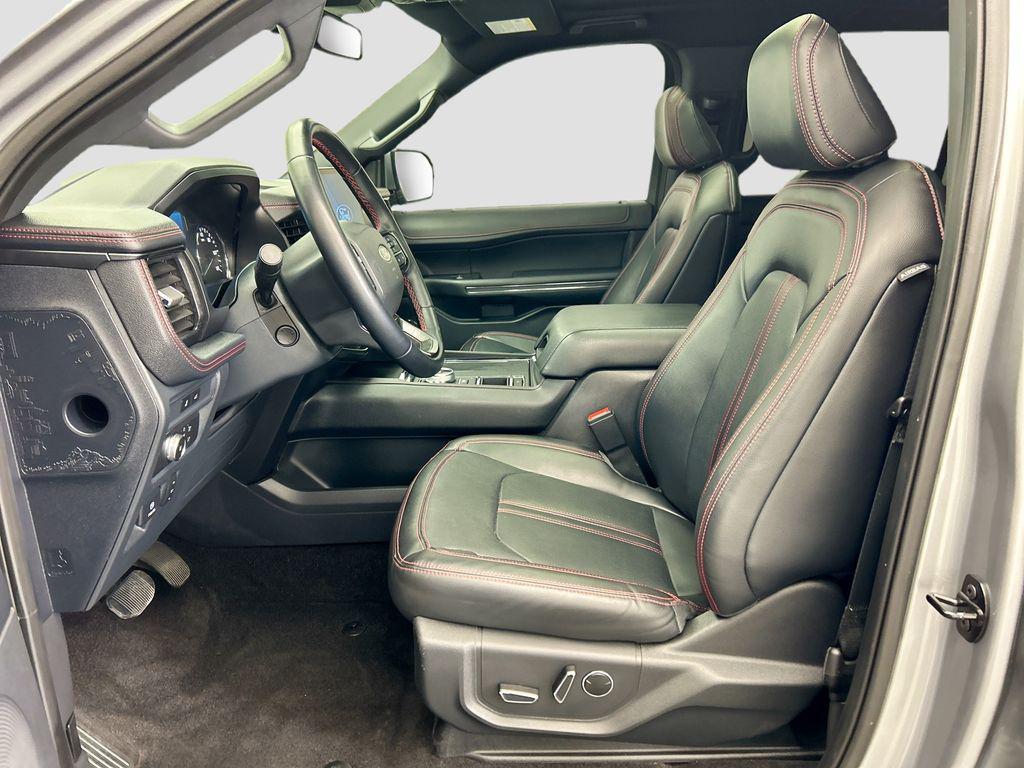 used 2022 Ford Expedition car, priced at $43,877