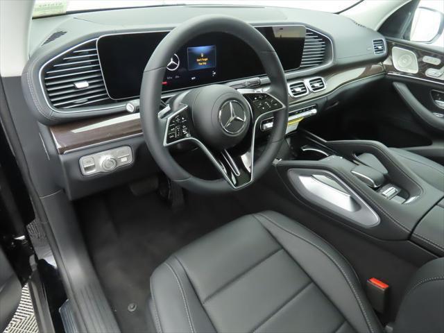 new 2026 Mercedes-Benz GLS 450 car, priced at $92,540