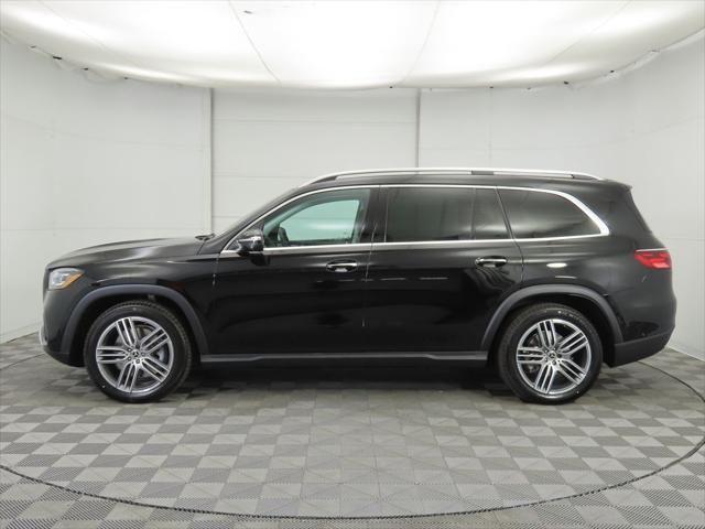 new 2026 Mercedes-Benz GLS 450 car, priced at $92,540