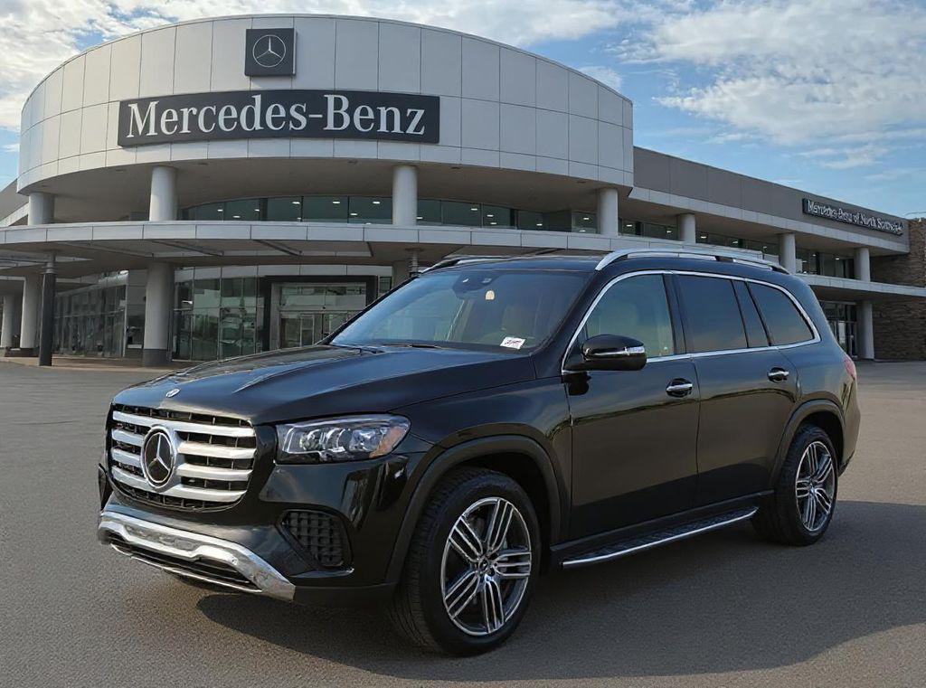 new 2026 Mercedes-Benz GLS 450 car, priced at $95,625