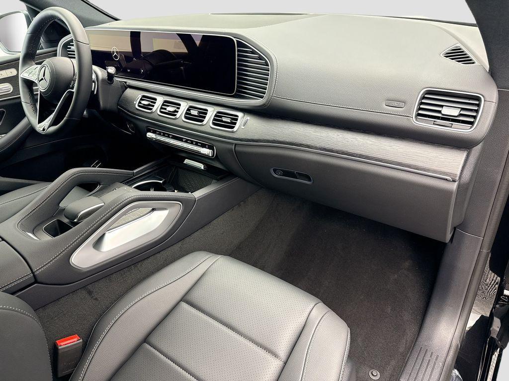 new 2026 Mercedes-Benz GLE 450 car, priced at $78,760