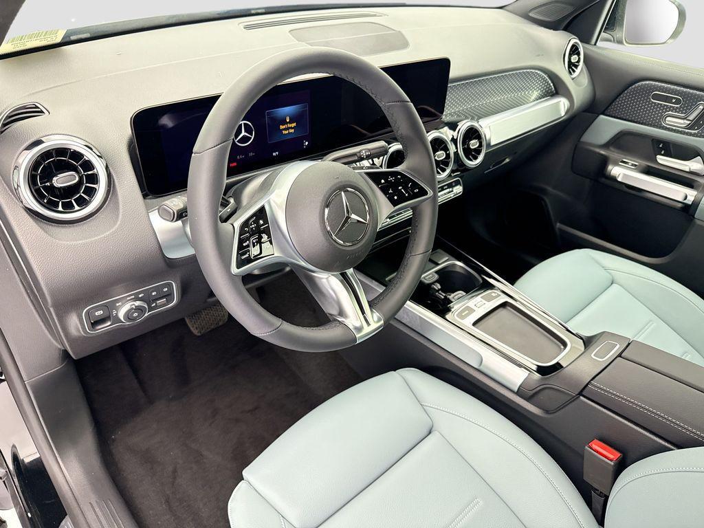 new 2026 Mercedes-Benz GLB 250 car, priced at $47,025