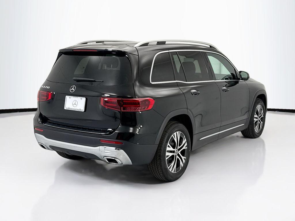 new 2026 Mercedes-Benz GLB 250 car, priced at $47,025