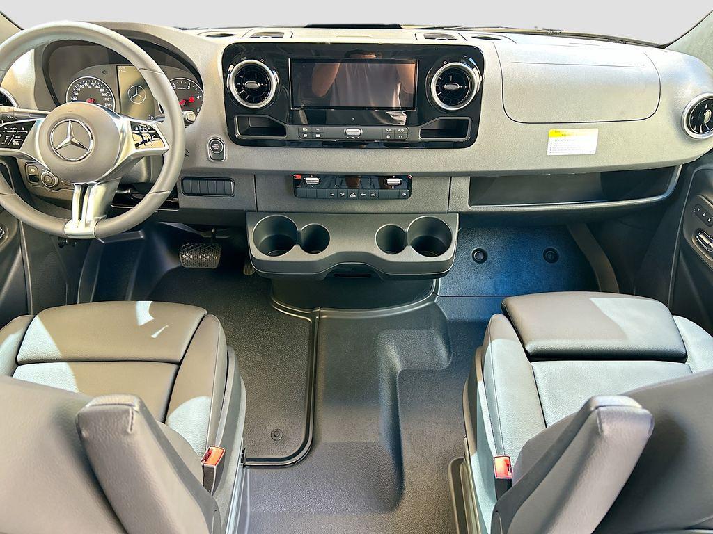 new 2026 Mercedes-Benz Sprinter 2500 car, priced at $85,075