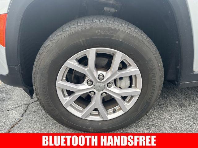 used 2022 Jeep Grand Cherokee car, priced at $28,970