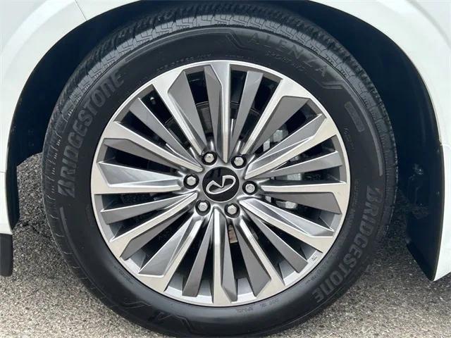 used 2025 INFINITI QX80 car, priced at $79,199