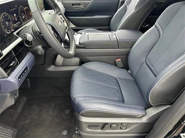 new 2026 INFINITI QX80 car, priced at $101,671