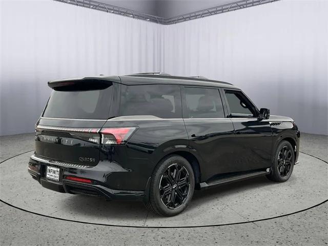 new 2026 INFINITI QX80 car, priced at $101,671
