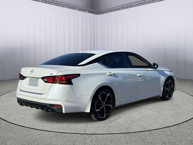 used 2023 Nissan Altima car, priced at $21,991