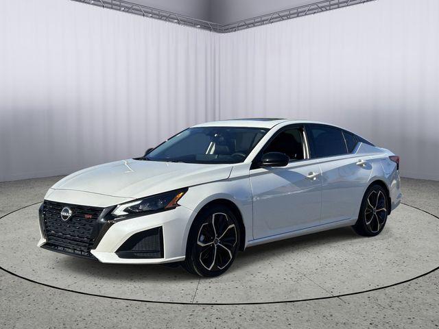 used 2023 Nissan Altima car, priced at $21,991
