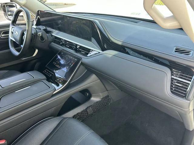 used 2025 INFINITI QX80 car, priced at $77,593