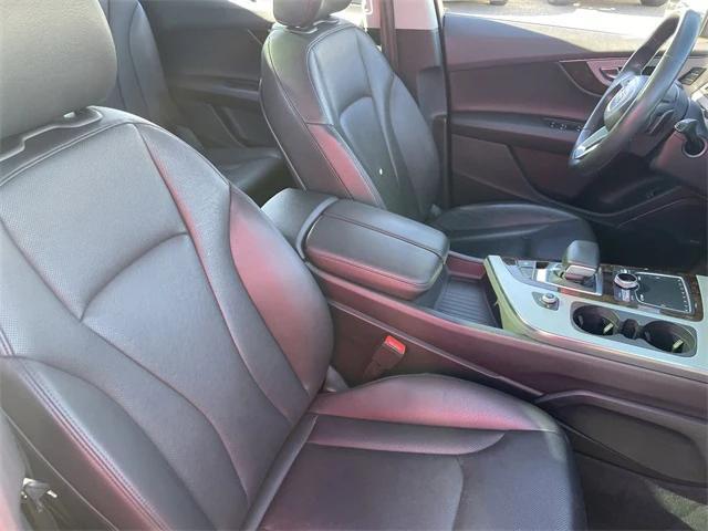 used 2018 Audi Q7 car, priced at $16,092