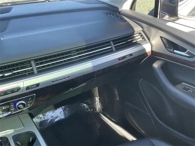 used 2018 Audi Q7 car, priced at $16,092