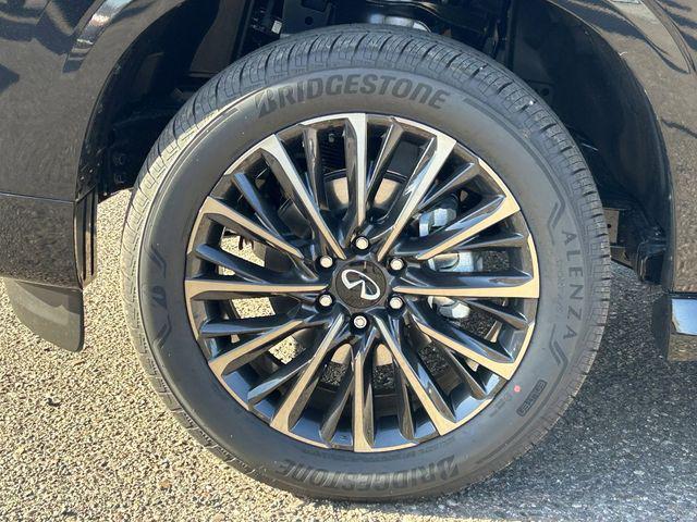 new 2026 INFINITI QX80 car, priced at $109,457